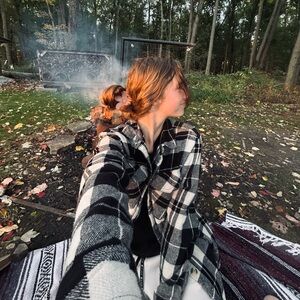 Meet your Posher, Sabrina